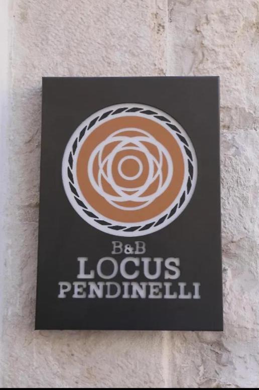 Locus Pendinelli Trani Bed & Breakfast ภายนอก รูปภาพ
